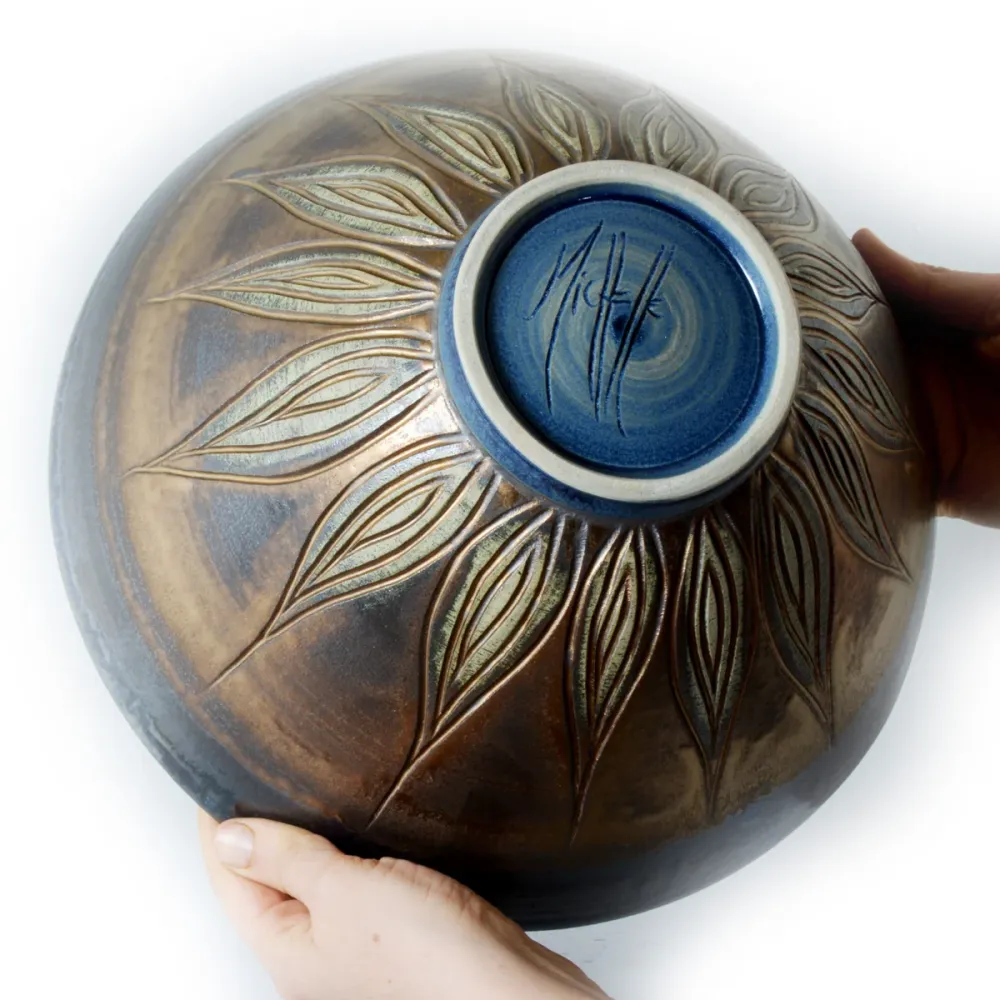 TRÈS GRAND BOL GRAVÉ COBALT ET BRONZE Michelle Lemire