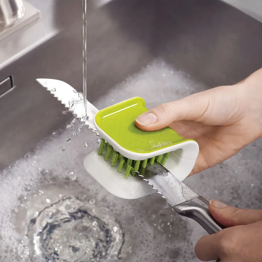 BladeBrush Joseph Joseph Nettoyant pour couteaux