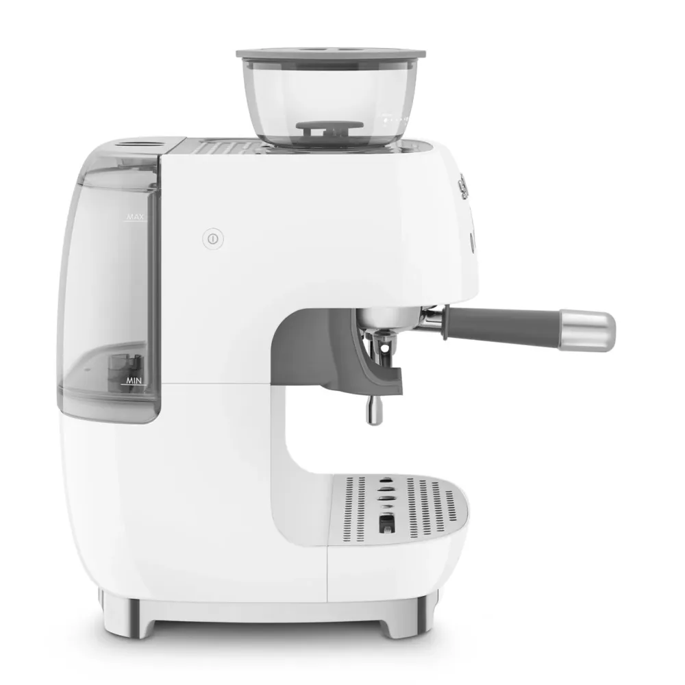 Smeg EGF03 - blanc avec 33 € de café offert et 120 € de cashback