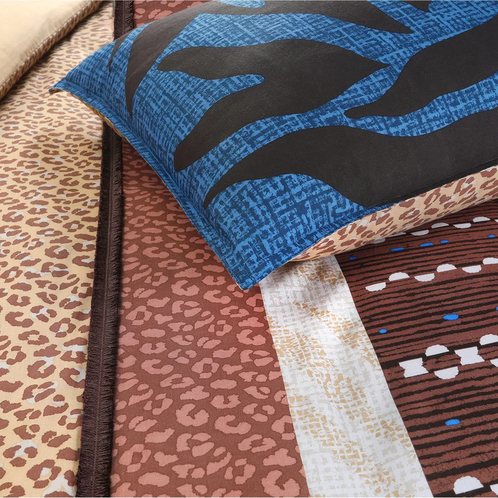 Parure housse de couette 260 x 240 cm et 2 taies d'oreiller - Multicolore Stokomani