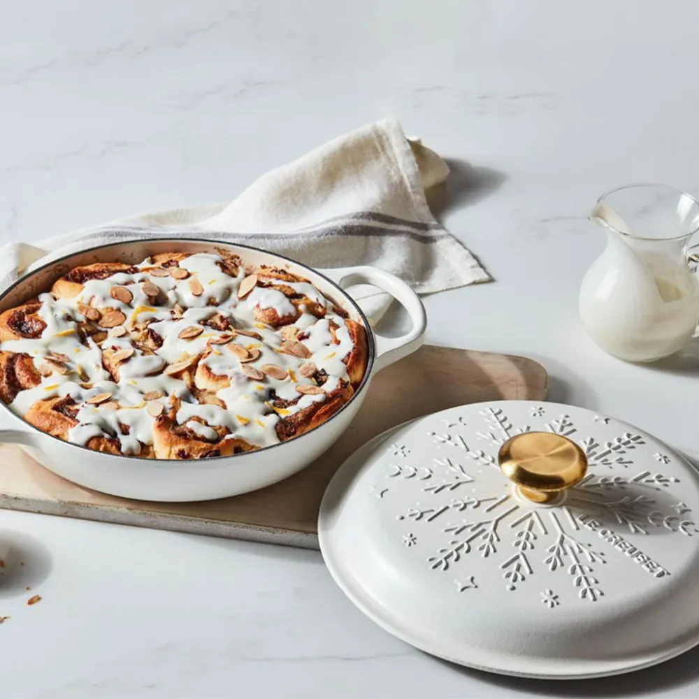 Tamiseur farine Casserole basse en fonte Le Creuset – Édition Noël !