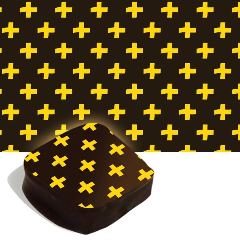 Feuille de transfert Yellow Plus Sign Design & Realisation