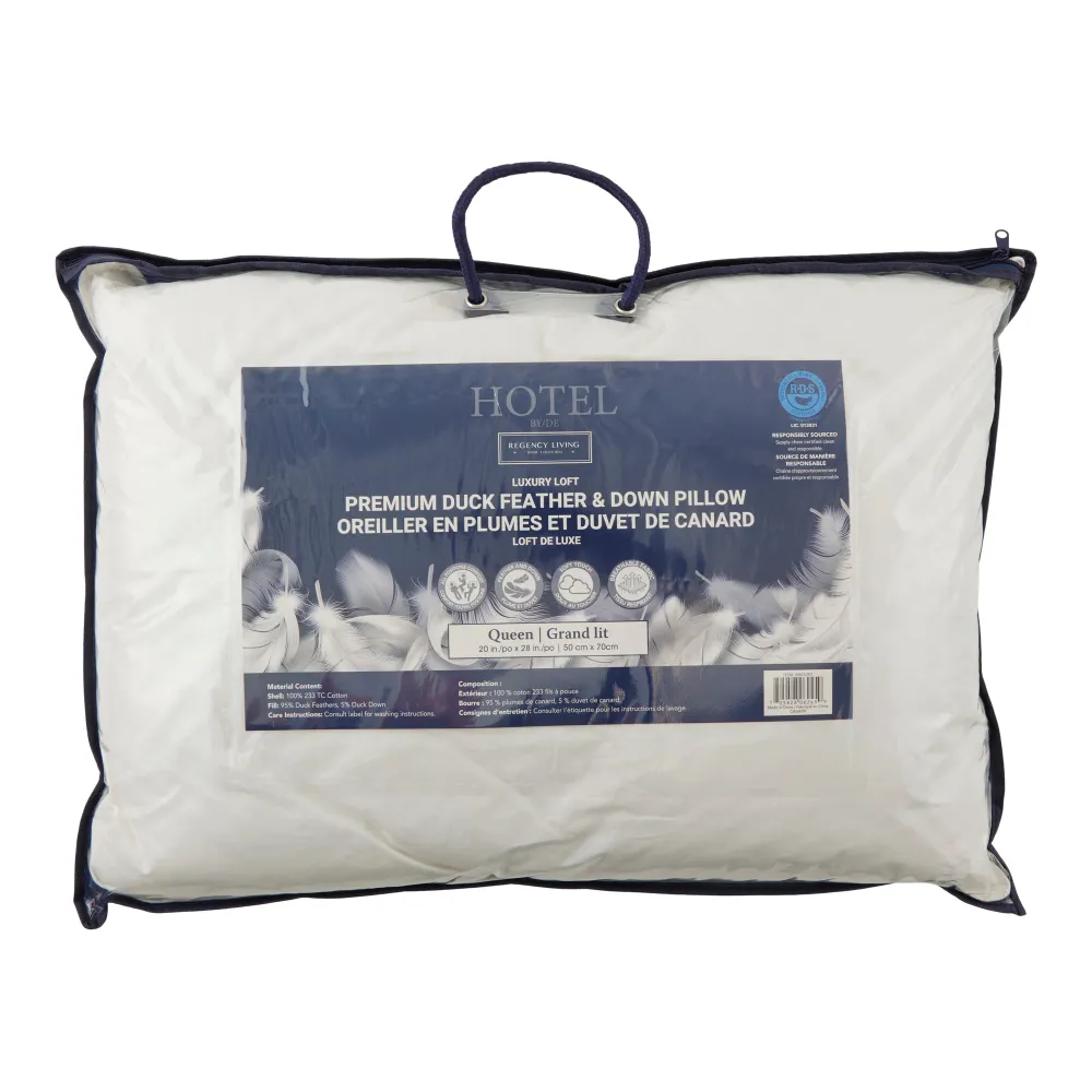 Oreiller en duvet pour grand lit – 20 po x 28 po Giant Tiger
