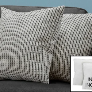 I 9237 – Ensemble 2 coussins décoratifs 18 po – Gris et or motif points Monarch