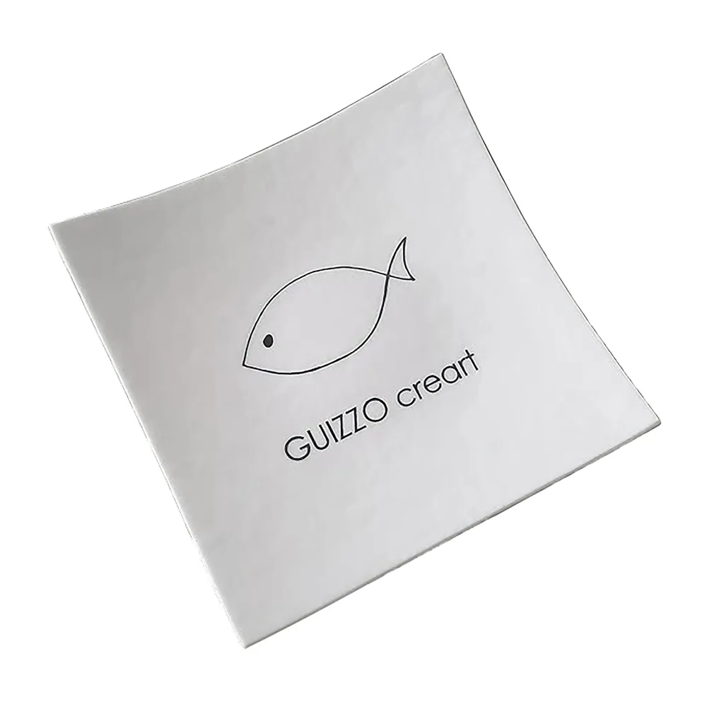Assiette en verre de Murano blanc avec gravure personnalisée – 13 x 13 cm | Pièce unique artisanale