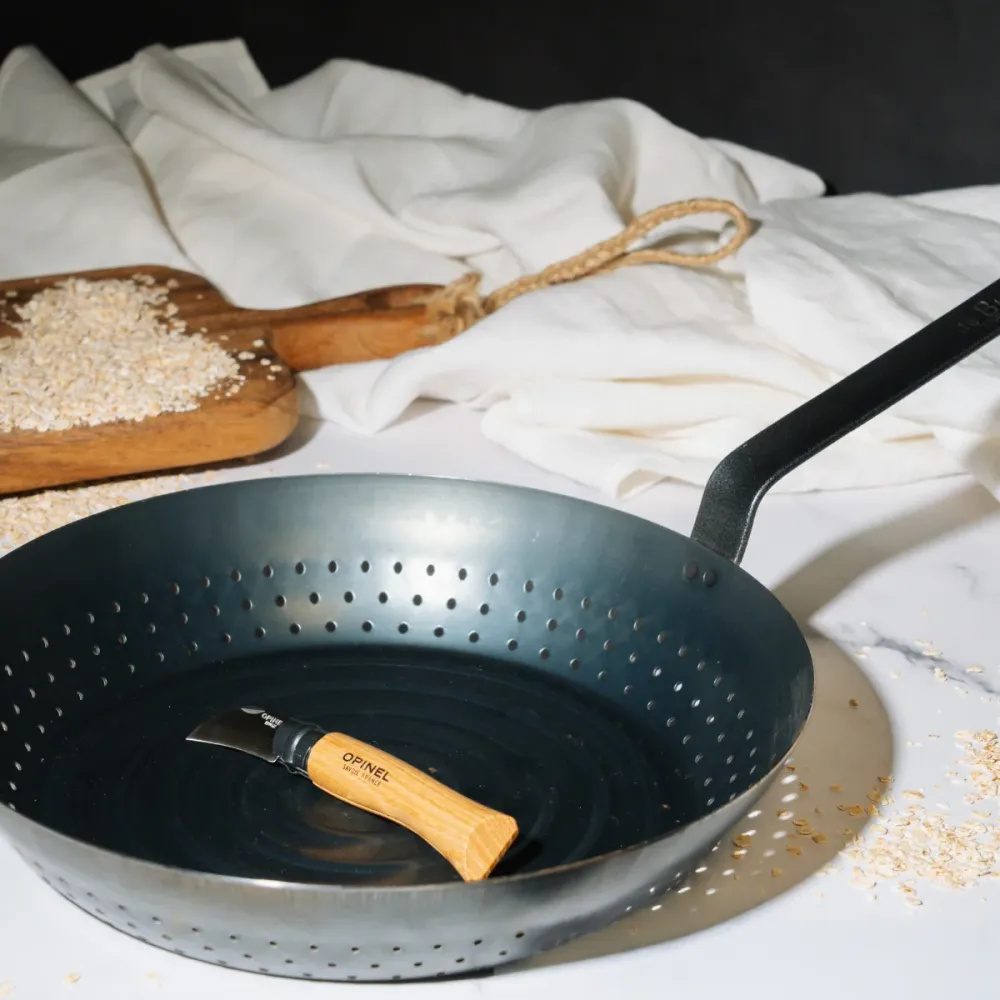 Pack poêle à châtaignes De Buyer et couteau à châtaignes Opinel