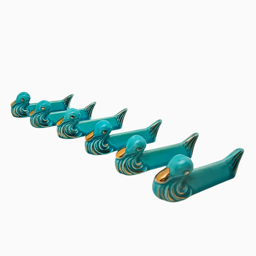Ensemble de 6 porte-couteaux en céramique turquoise et dorée, années 1950