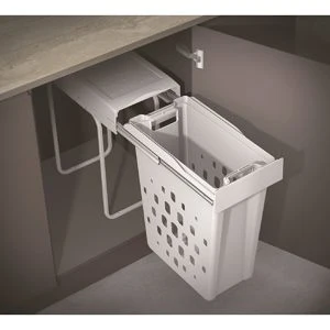 Panier à linge coulissant compact
