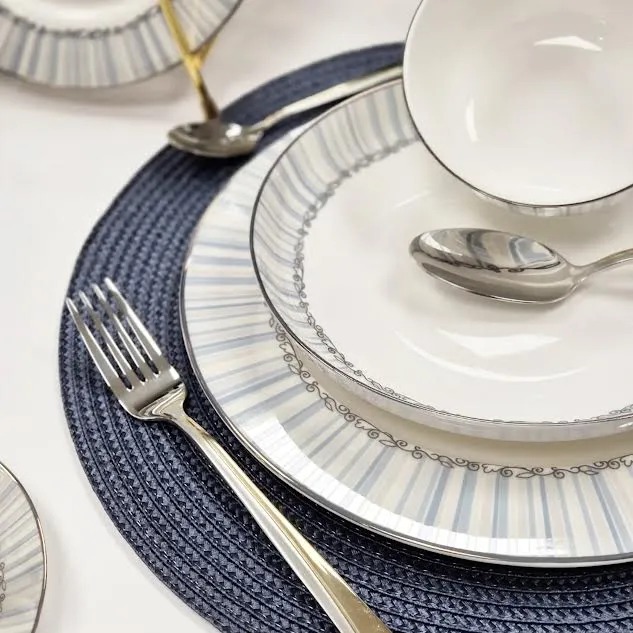 36 Piece Line Design Dinner Set Blanc pur & Blue