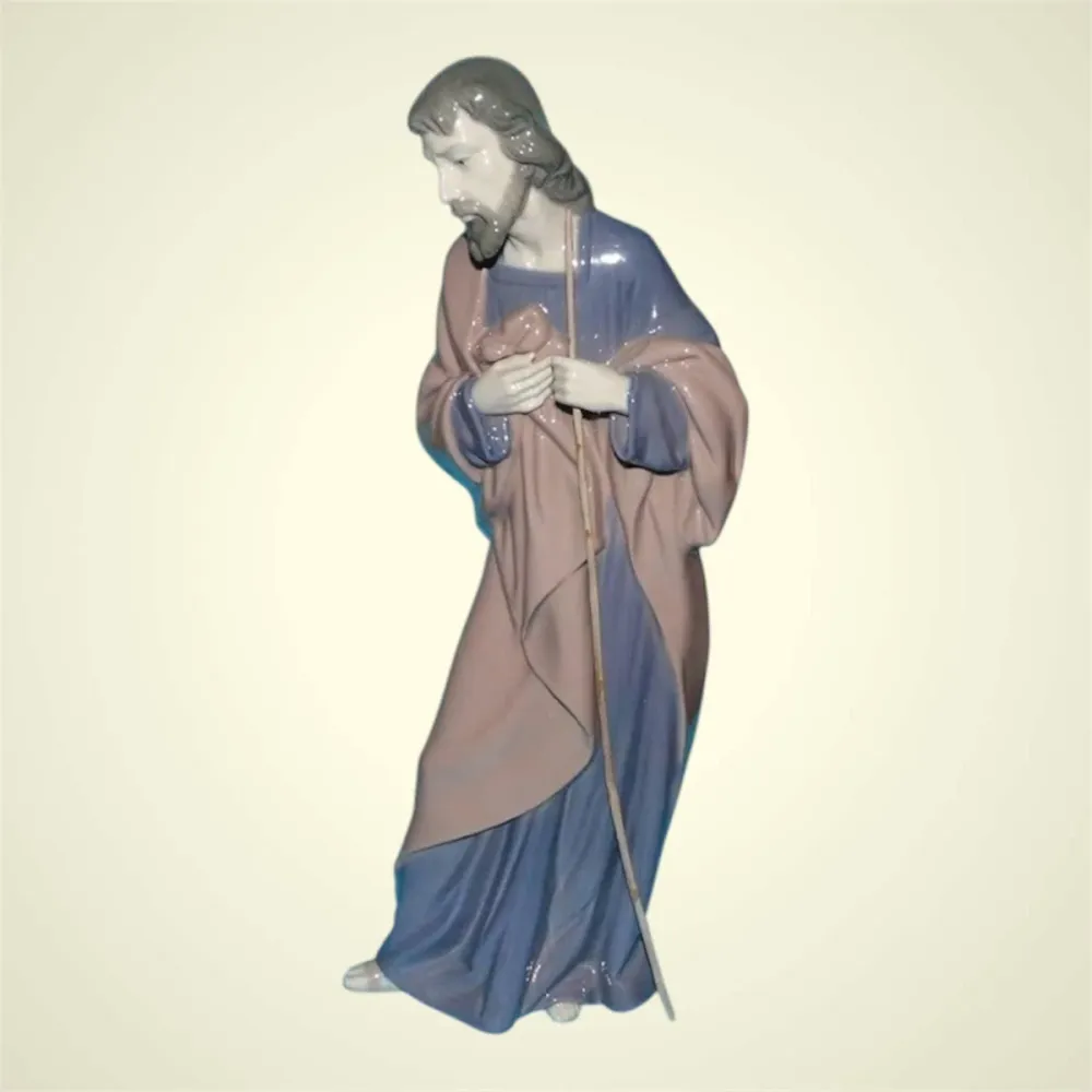 Statue en porcelaine brillante NAO Saint Joseph