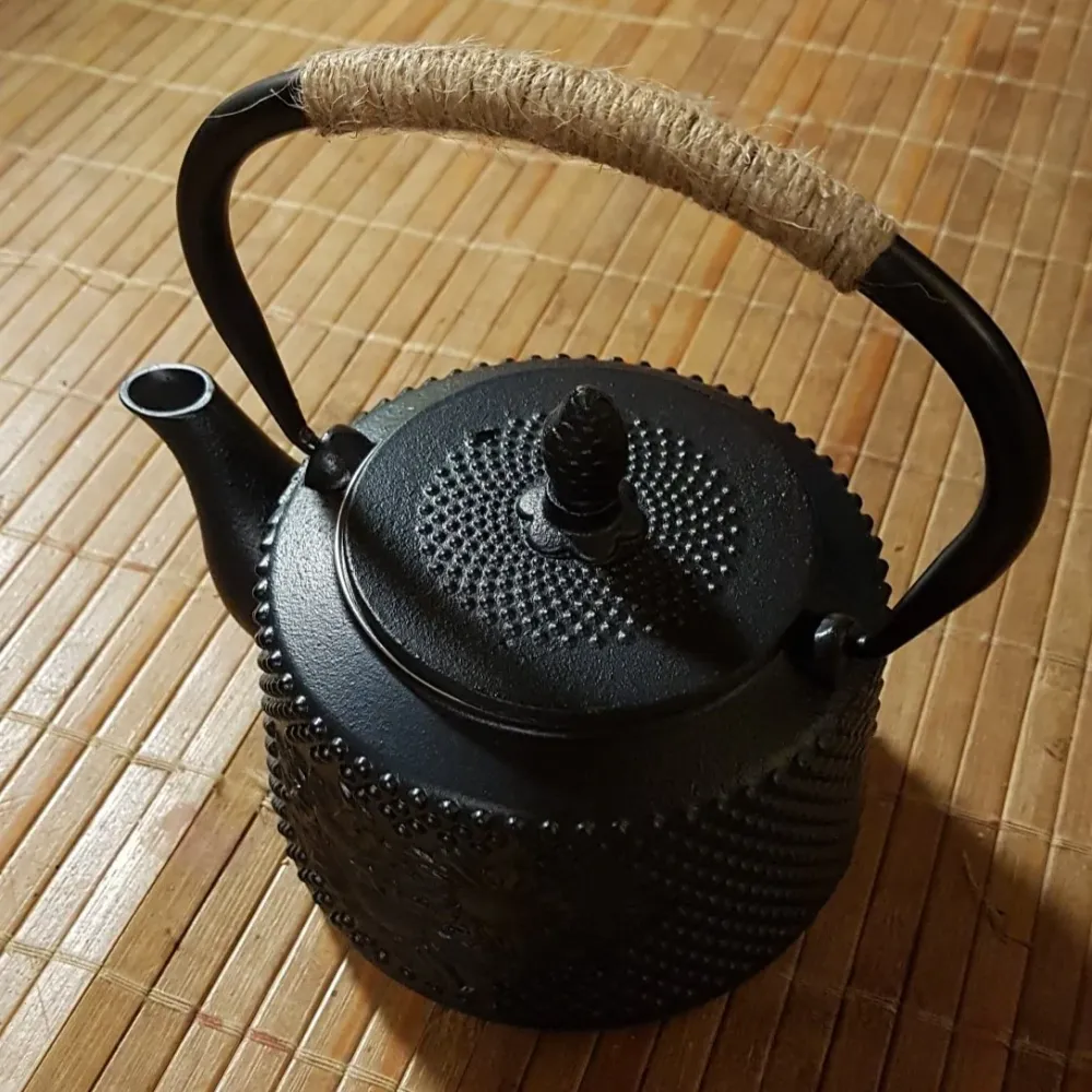 Théière en Fonte Chinoise Induction 750ml Theieres Du Monde